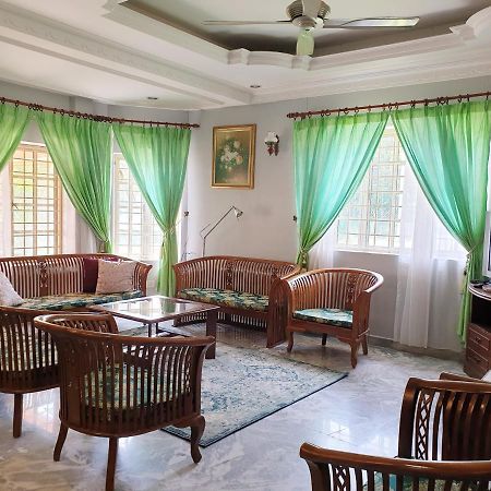 Lavender Impian Homestay Kajang Bagian luar foto