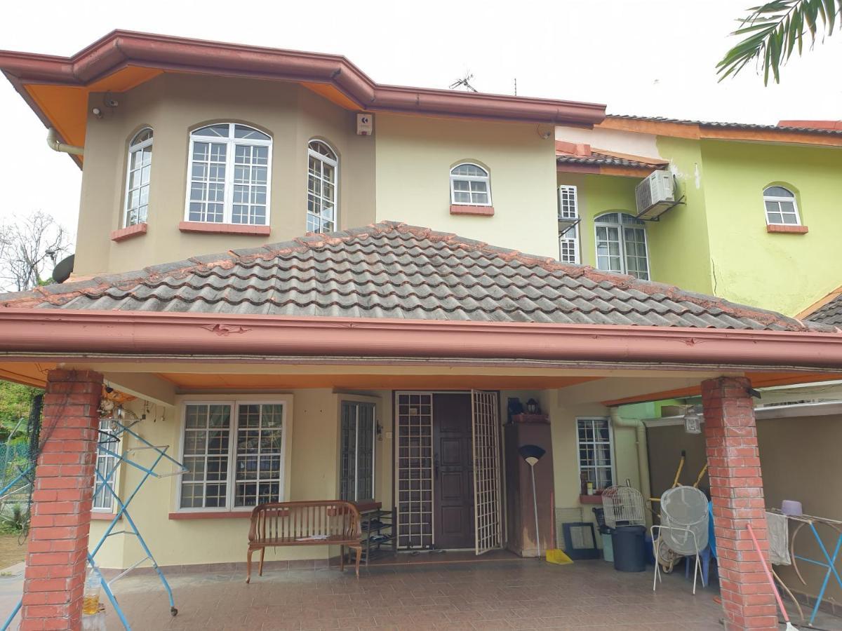 Lavender Impian Homestay Kajang Bagian luar foto